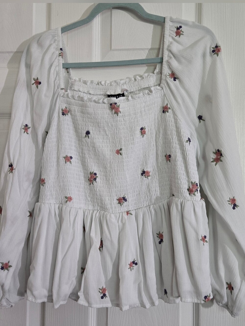 torrid White Top with Pink, Purple & Green Floral Embroidery